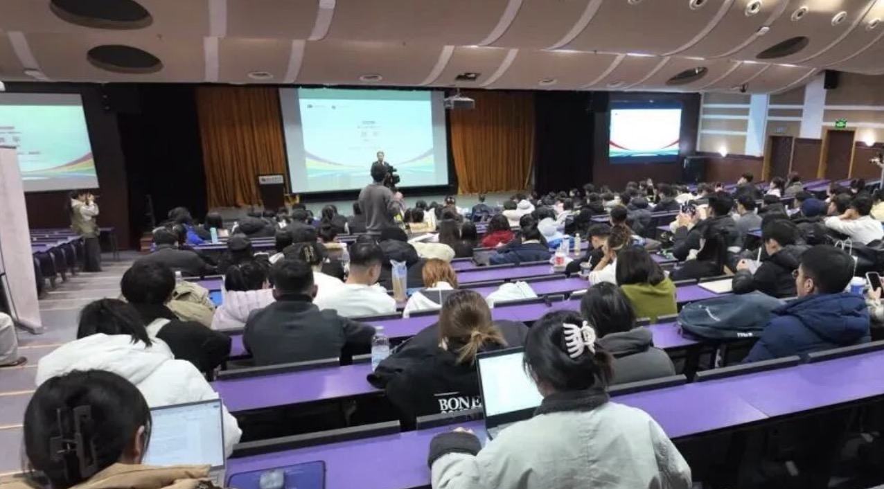 中国奥林匹克学院2025年奥林匹克青年论坛在北京体育大学成功举办(图1)