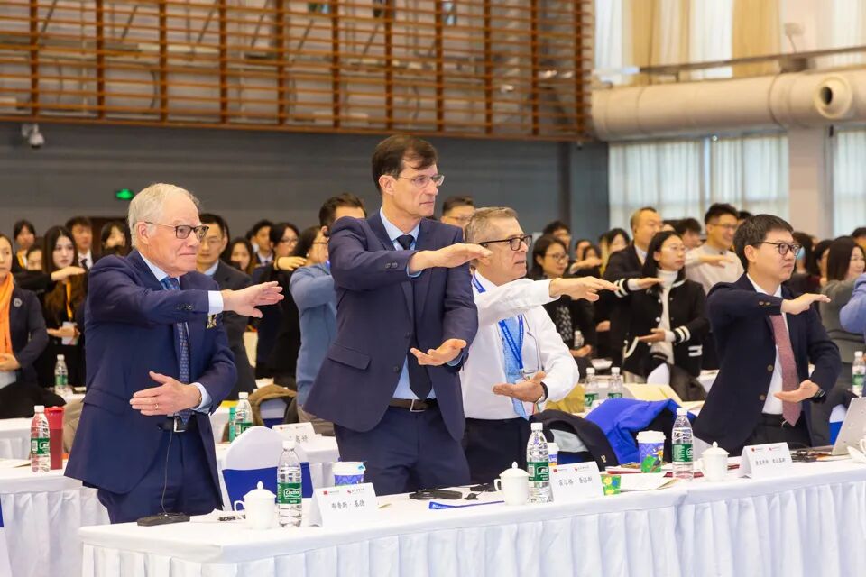 中国奥林匹克学院2025年奥林匹克发展学术论坛在北京体育大学隆重开幕(图10)