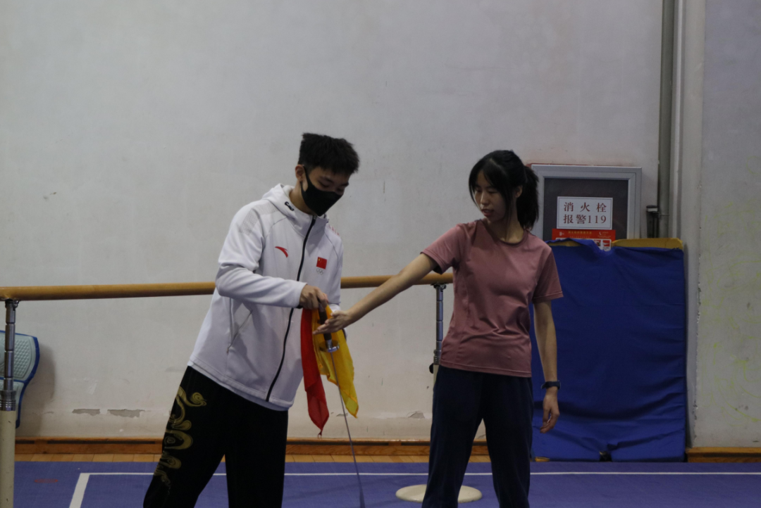 北体师生以多样形式为祖国母亲庆生