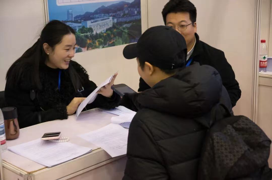 1b91bff2fe544ec5aed8abe1c86cf122.jpg 1b91bff2fe544ec5aed8abe1c86cf122.jpg