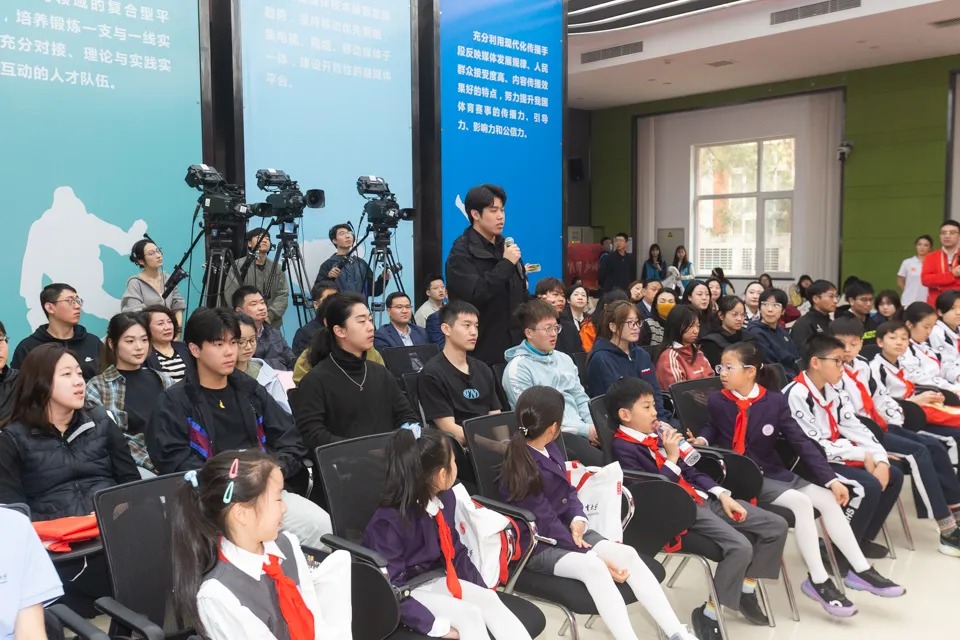 7f1ab67c35f44a72b4841ca17df58870.jpg 7f1ab67c35f44a72b4841ca17df58870.jpg