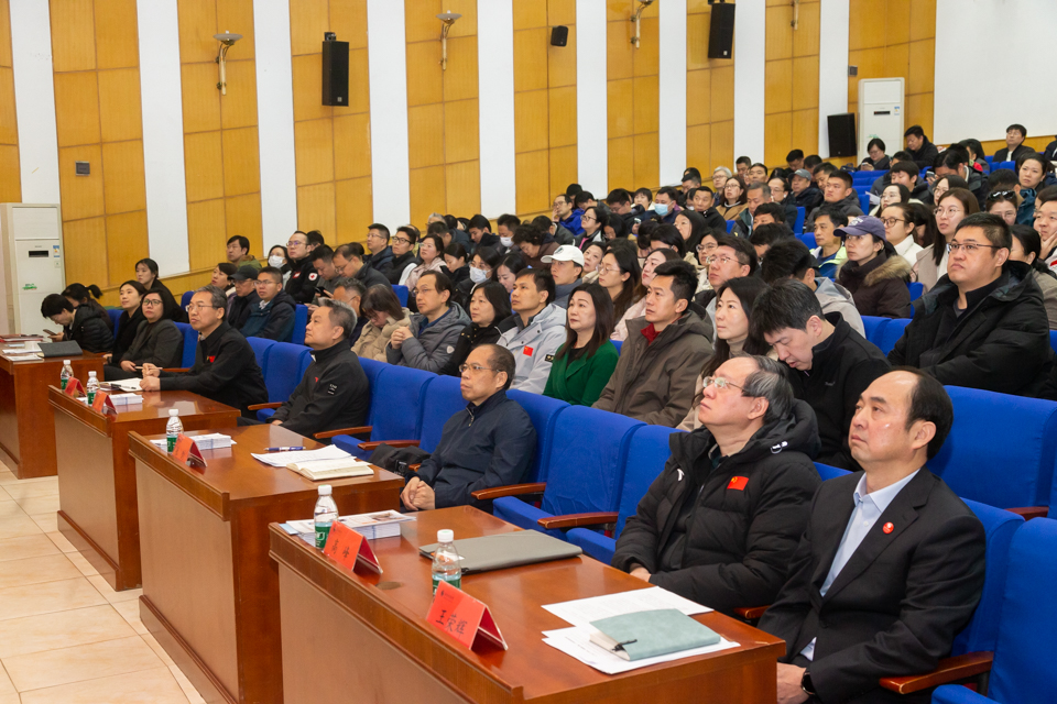 d936cb19a9e54baa9fe463db0cdef804.jpg d936cb19a9e54baa9fe463db0cdef804.jpg